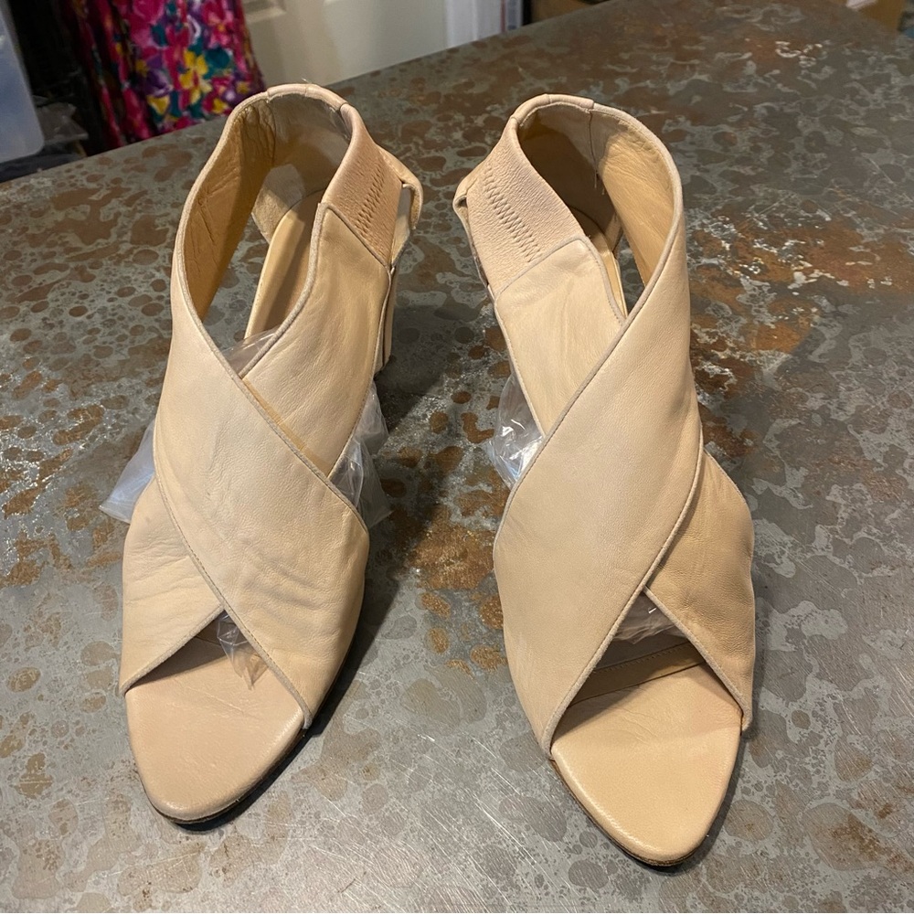 Veronique Branquinho Wedge Sandals  Kid plongee Lamb Leather Nude made Italy